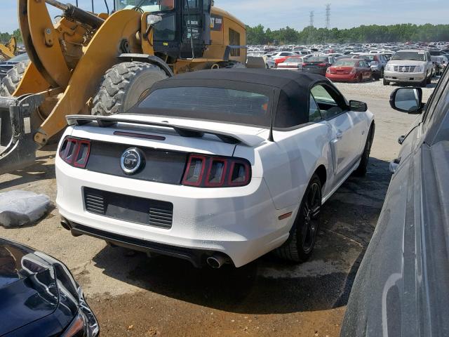 1ZVBP8FF6D5253666 - 2013 FORD MUSTANG GT WHITE photo 4