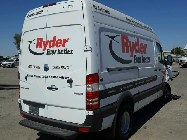 WDYPF0CD7HP555899 - 2017 FREIGHTLINER SPRINTER 3 WHITE photo 4