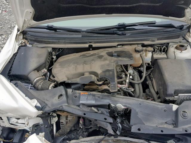 1G1ZC5E19BF209744 - 2011 CHEVROLET MALIBU 1LT WHITE photo 7