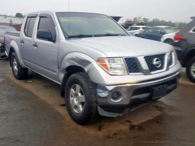 1N6AD07WX6C461374 - 2006 NISSAN FRONTIER C GRAY photo 1