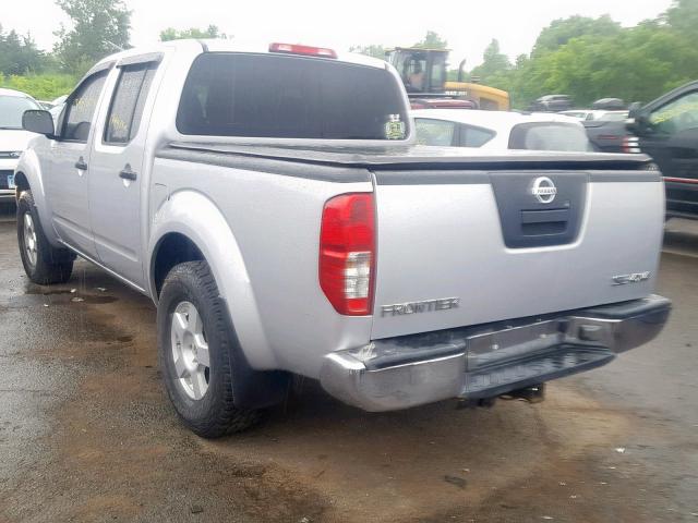 1N6AD07WX6C461374 - 2006 NISSAN FRONTIER C GRAY photo 3