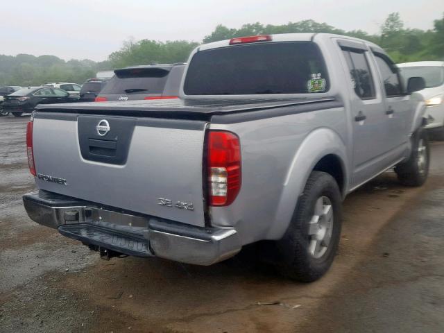 1N6AD07WX6C461374 - 2006 NISSAN FRONTIER C GRAY photo 4