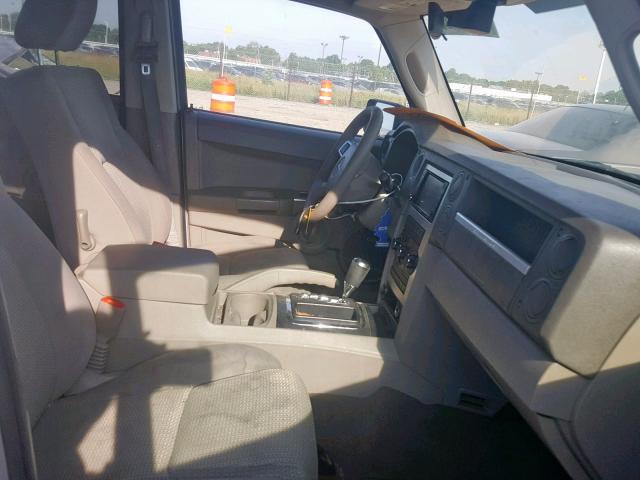 1J8HH48N48C156678 - 2008 JEEP COMMANDER SILVER photo 5