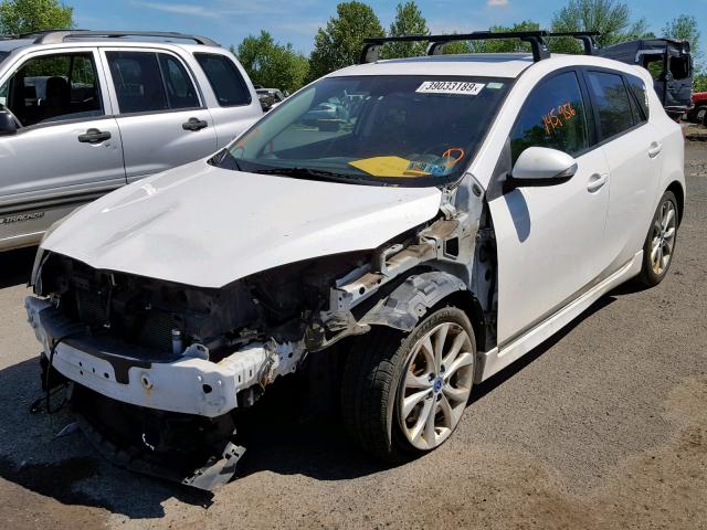 JM1BL1H69A1222062 - 2010 MAZDA 3 S WHITE photo 2