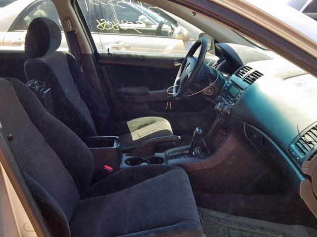 1HGM56145A164305 - 2005 HONDA ACCORD DX SILVER photo 5