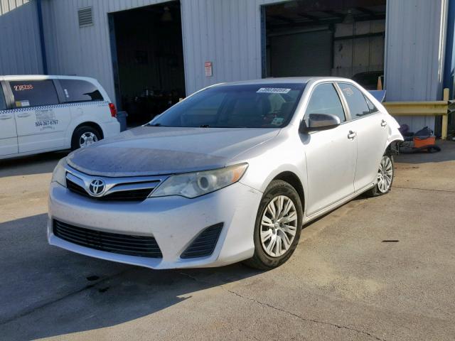 4T1BF1FK1CU086448 - 2012 TOYOTA CAMRY BASE SILVER photo 2