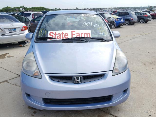 JHMGD38438S066018 - 2008 HONDA FIT BLUE photo 9