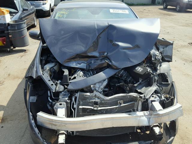 1C3CDFBB1GD591627 - 2016 DODGE DART SXT GRAY photo 9