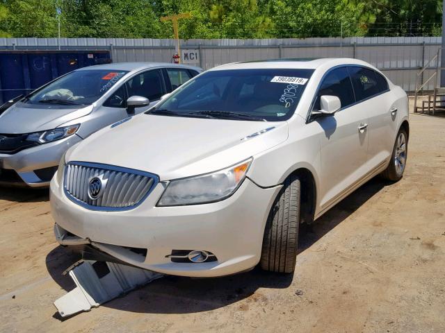 1G4GE5EV7AF319780 - 2010 BUICK LACROSSE C WHITE photo 2