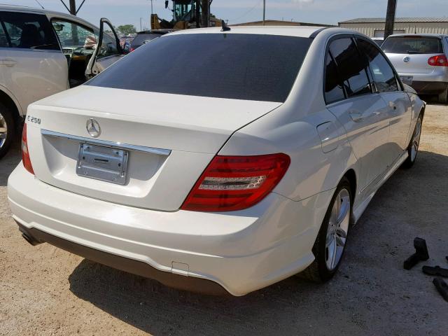 WDDGF4HB5CR215874 - 2012 MERCEDES-BENZ C 250 WHITE photo 4