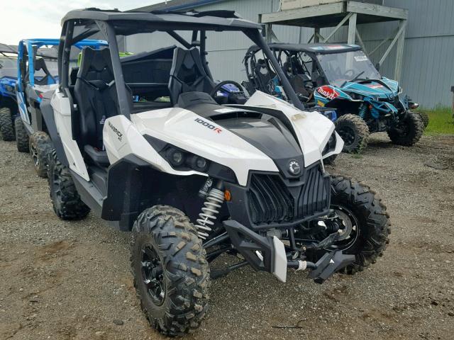 3JBPVAP25GJ000665 - 2016 CAN-AM MAVERICK X WHITE photo 1