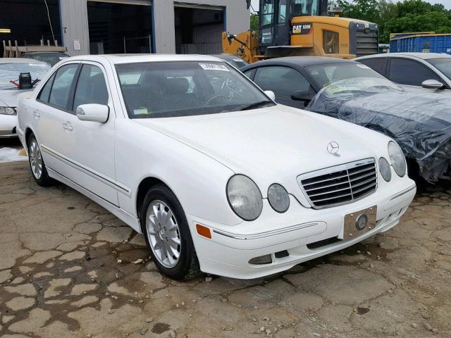 WDBJF65J1YB058706 - 2000 MERCEDES-BENZ E 320 WHITE photo 1