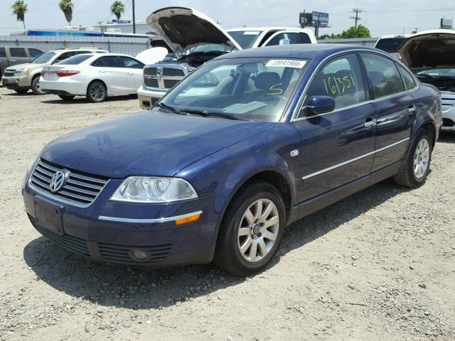 WVWPD63BX3E363951 - 2003 VOLKSWAGEN PASSAT GLS BLUE photo 2