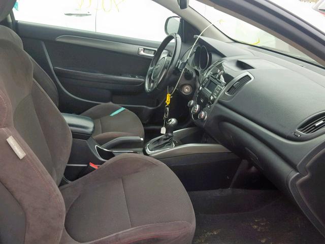 KNAFW6A30B5430151 - 2011 KIA FORTE SX GRAY photo 5