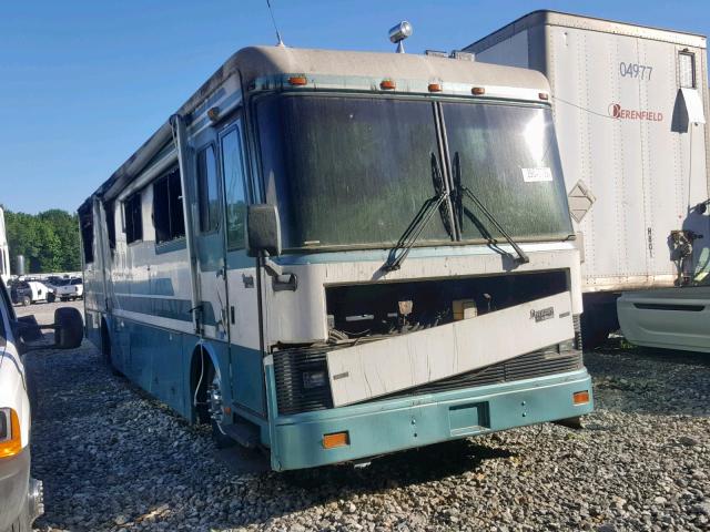 1RF120618P2010345 - 1993 ROADMASTER RAIL DYANASTER WHITE photo 1