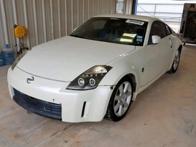 JN1AZ34D14M100957 - 2004 NISSAN 350Z COUPE WHITE photo 2