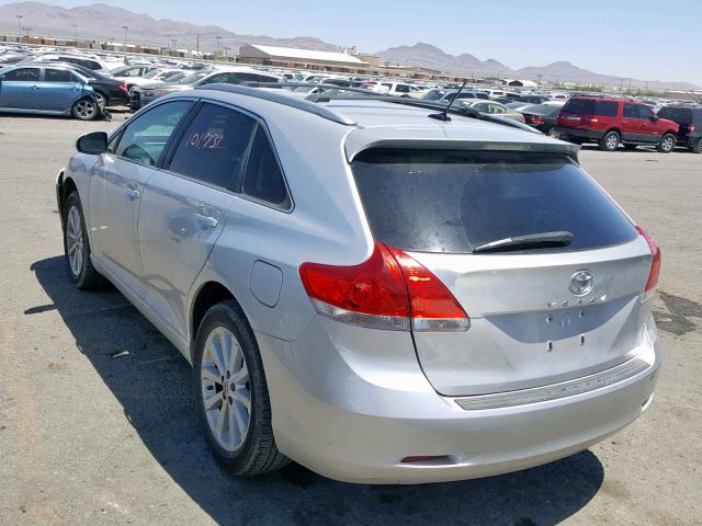 4T3ZA3BB3AU024343 - 2010 TOYOTA VENZA SILVER photo 3