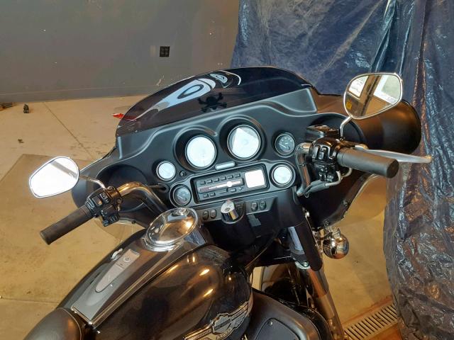 1HD1FCW173Y638903 - 2003 HARLEY-DAVIDSON FLHTCUI BLACK photo 5