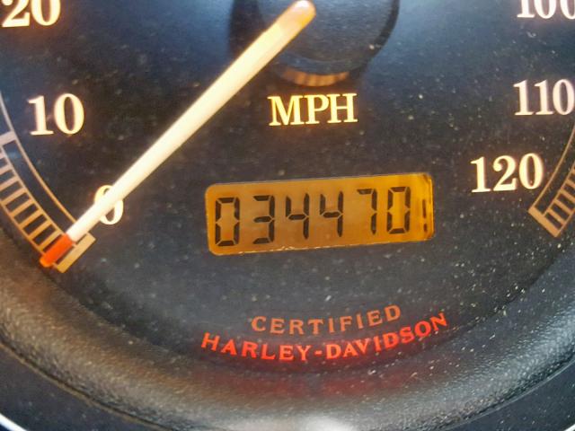 1HD1FCW173Y638903 - 2003 HARLEY-DAVIDSON FLHTCUI BLACK photo 8