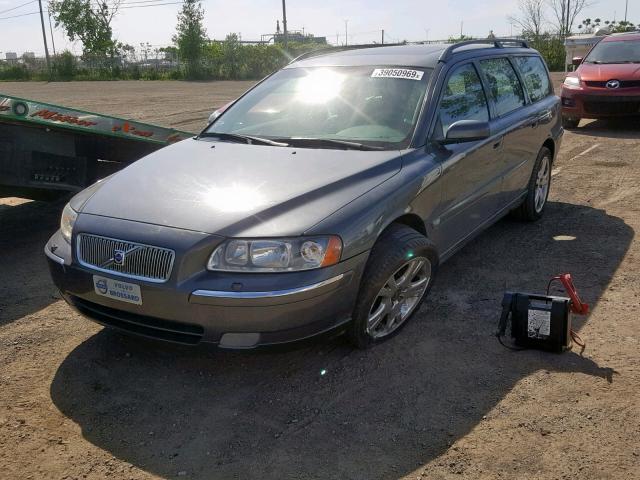 YV1SW592662541991 - 2006 VOLVO V70 2.5T GRAY photo 2