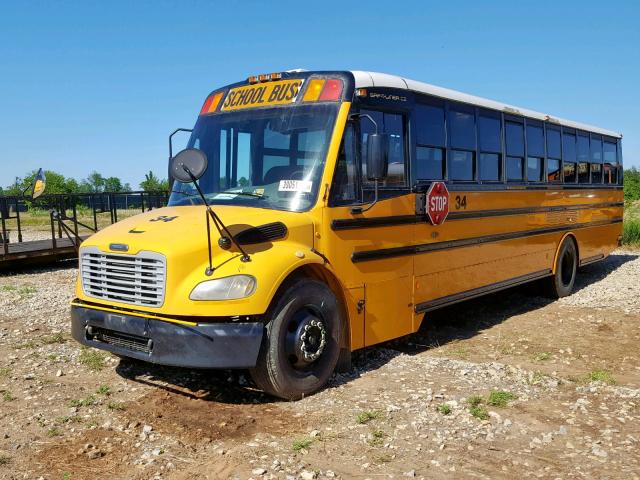 4UZABRCS17CX52603 - 2007 FREIGHTLINER CHASSIS B2 YELLOW photo 2