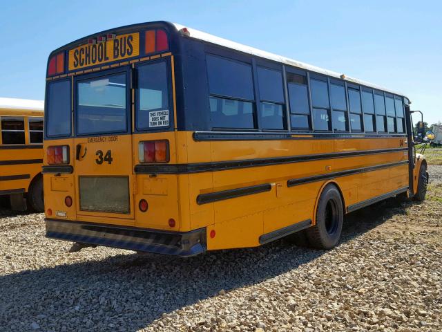 4UZABRCS17CX52603 - 2007 FREIGHTLINER CHASSIS B2 YELLOW photo 4