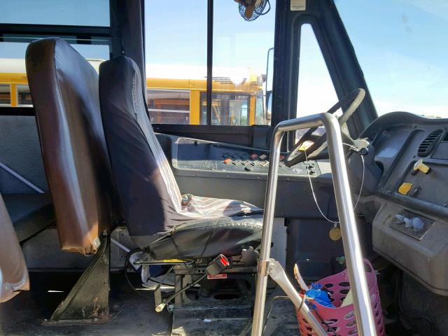 4UZABRCS17CX52603 - 2007 FREIGHTLINER CHASSIS B2 黄色 照片 5