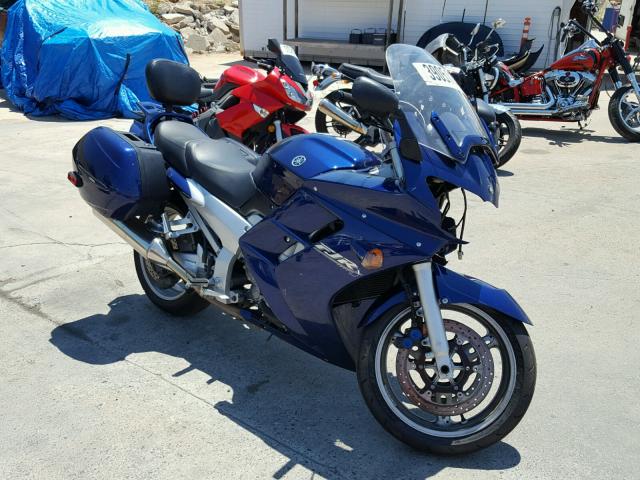 JYARP07E75A003270 - 2005 YAMAHA FJR1300 BLUE photo 1