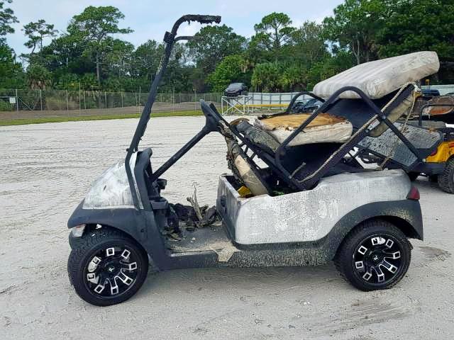 JE1419459205 - 2000 CLUB CART WHITE photo 9