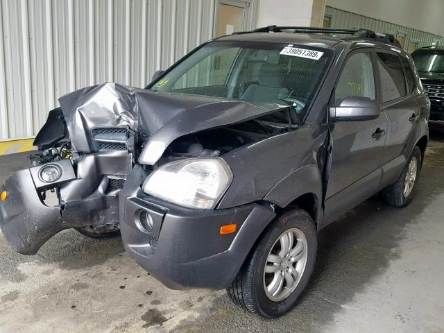 KM8JN72D27U667844 - 2007 HYUNDAI TUCSON SE GRAY photo 2