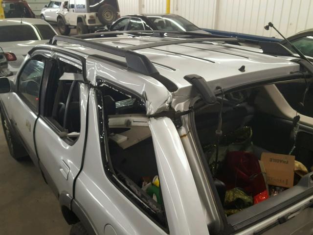4S6DM58W324402458 - 2002 HONDA PASSPORT E 银色 照片 9