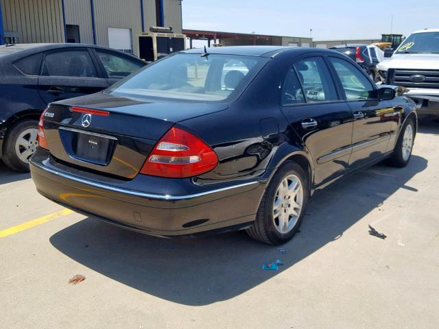 WDBUF65J94A510527 - 2004 MERCEDES-BENZ E 320 BLACK photo 4