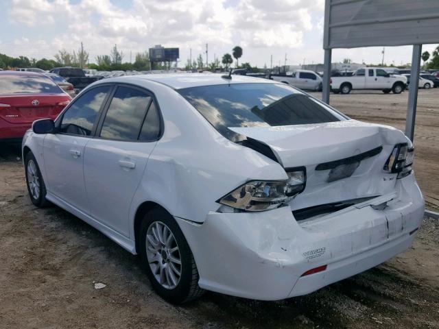 YS3FA4CY6B1302351 - 2011 SAAB 9-3 2.0T WHITE photo 3