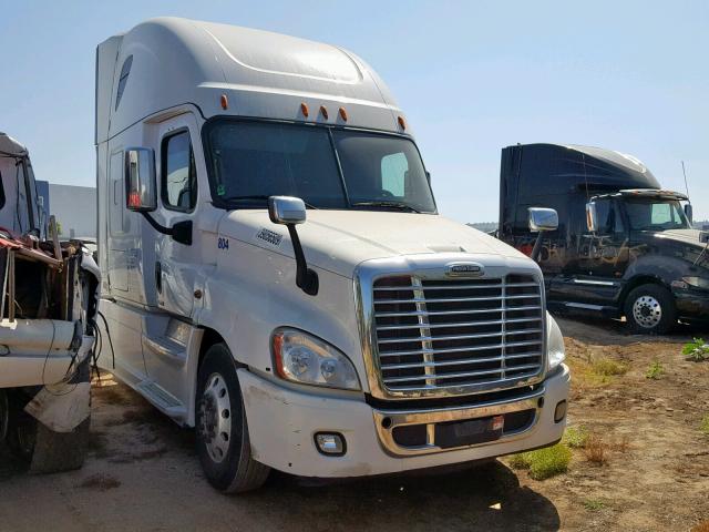 3AKGGLDR8GSGZ9942 - 2016 FREIGHTLINER CASCADIA 1 Biały zdjęcie 1