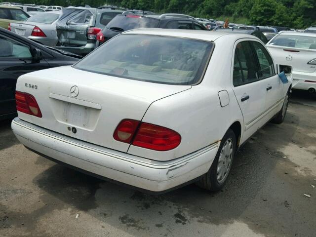 WDBJF55F7VA349492 - 1997 MERCEDES-BENZ E 320 WHITE photo 4