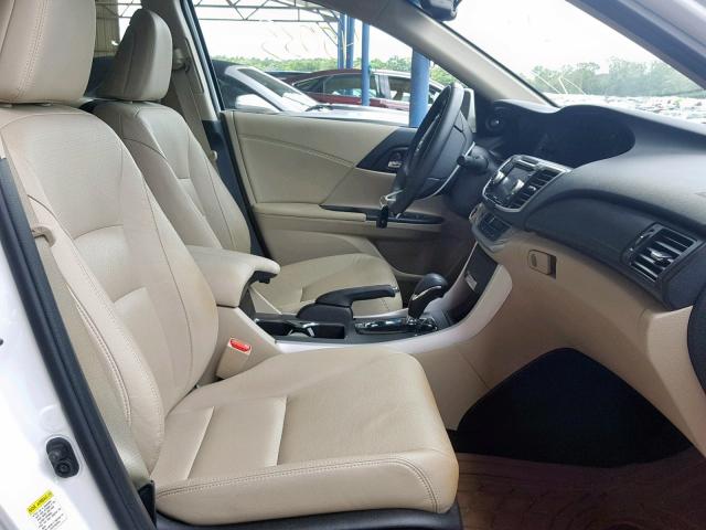 1HGCR2F87FA260136 - 2015 HONDA ACCORD EXL WHITE photo 5