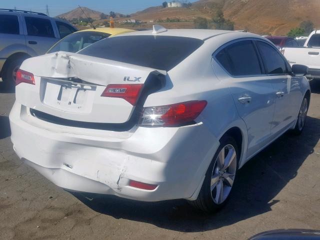 19VDE1F79EE008828 - 2014 ACURA ILX 20 TEC WHITE photo 4