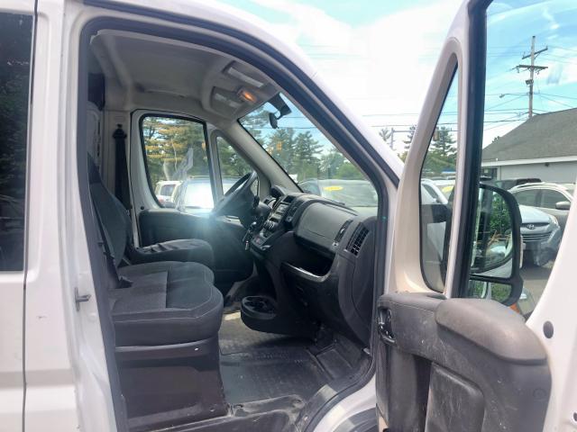 3C6TRVAGXEE108868 - 2014 RAM PROMASTER WHITE photo 5