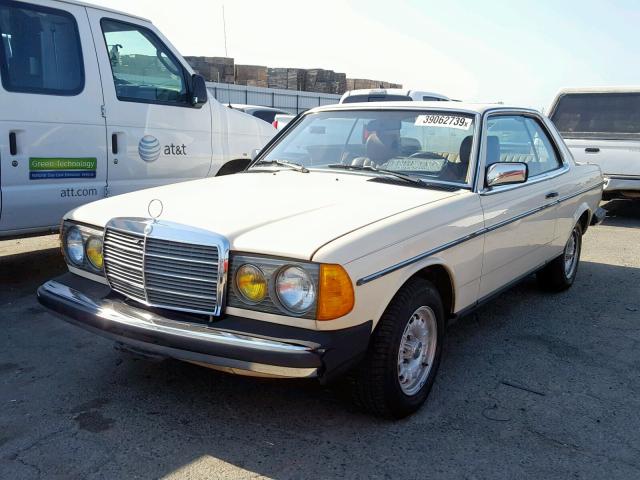 WDBAB53A5FA222504 - 1985 MERCEDES-BENZ 300 CDT TAN photo 2