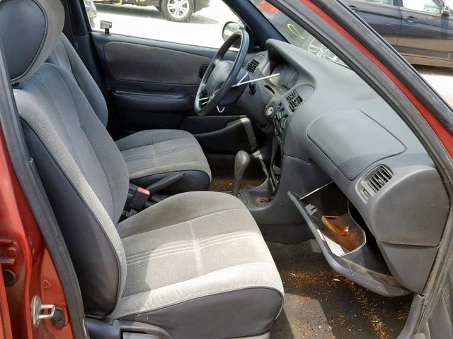 1Y1SK5266VZ446721 - 1997 GEO PRIZM BASE 红色 照片 5