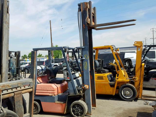 N0V1NF0UND1 - 1993 TOYOTA FORKLIFT ORANGE photo 10