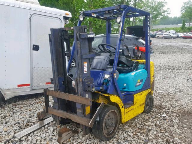 566218A - 2003 KMTS FORKLIFT TWO TONE photo 2