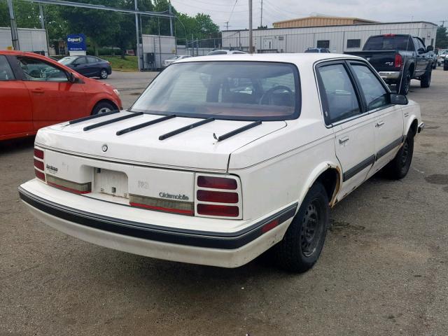 1G3AL54N4N6396811 - 1992 OLDSMOBILE CUTLASS CI WHITE photo 4