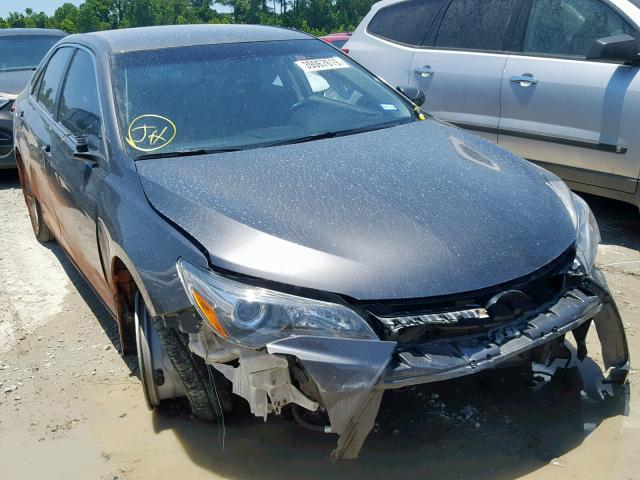 4T1BF1FK0FU066826 - 2015 TOYOTA CAMRY LE GRAY photo 1