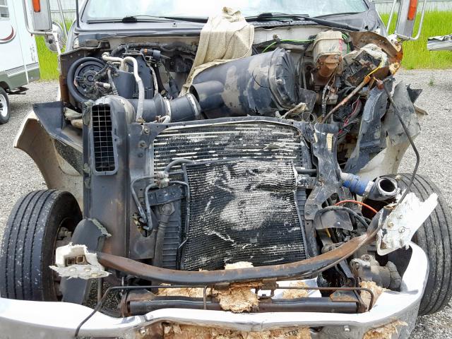 3FRNX65F86V368141 - 2006 FORD F650 SUPER WHITE photo 7