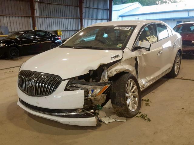 1G4GB5G34EF176426 - 2014 BUICK LACROSSE WHITE photo 2