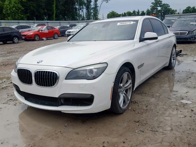 WBAKB8C56BC852182 - 2011 BMW ALPINA B7 WHITE photo 2