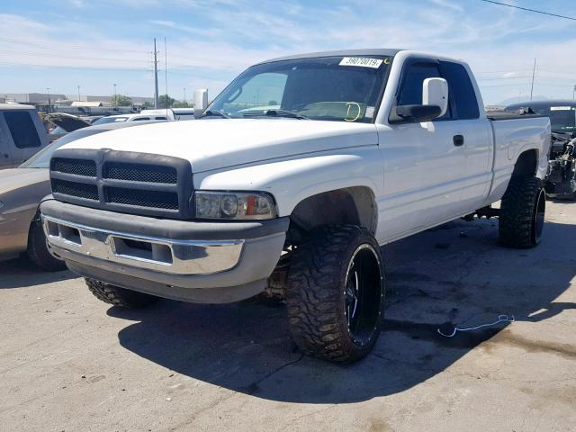 3B7KF2361YG158311 - 2000 DODGE RAM 2500 WHITE photo 2