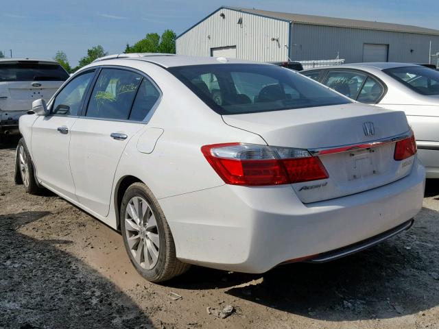 1HGCR2F83FA806723 - 2015 HONDA ACCORD EXL WHITE photo 3