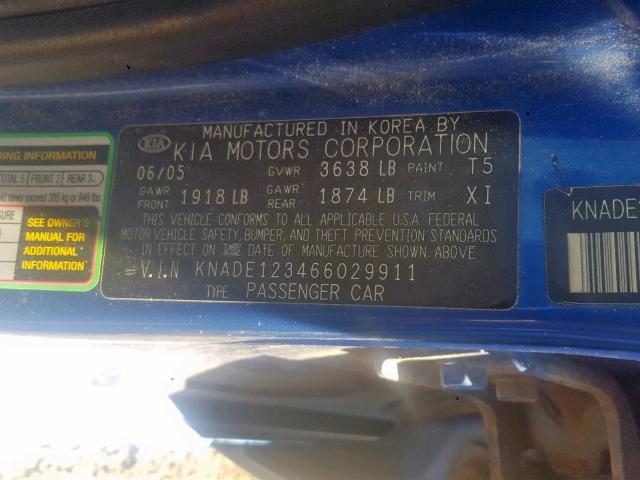 KNADE123466029911 - 2006 KIA RIO BLUE photo 10